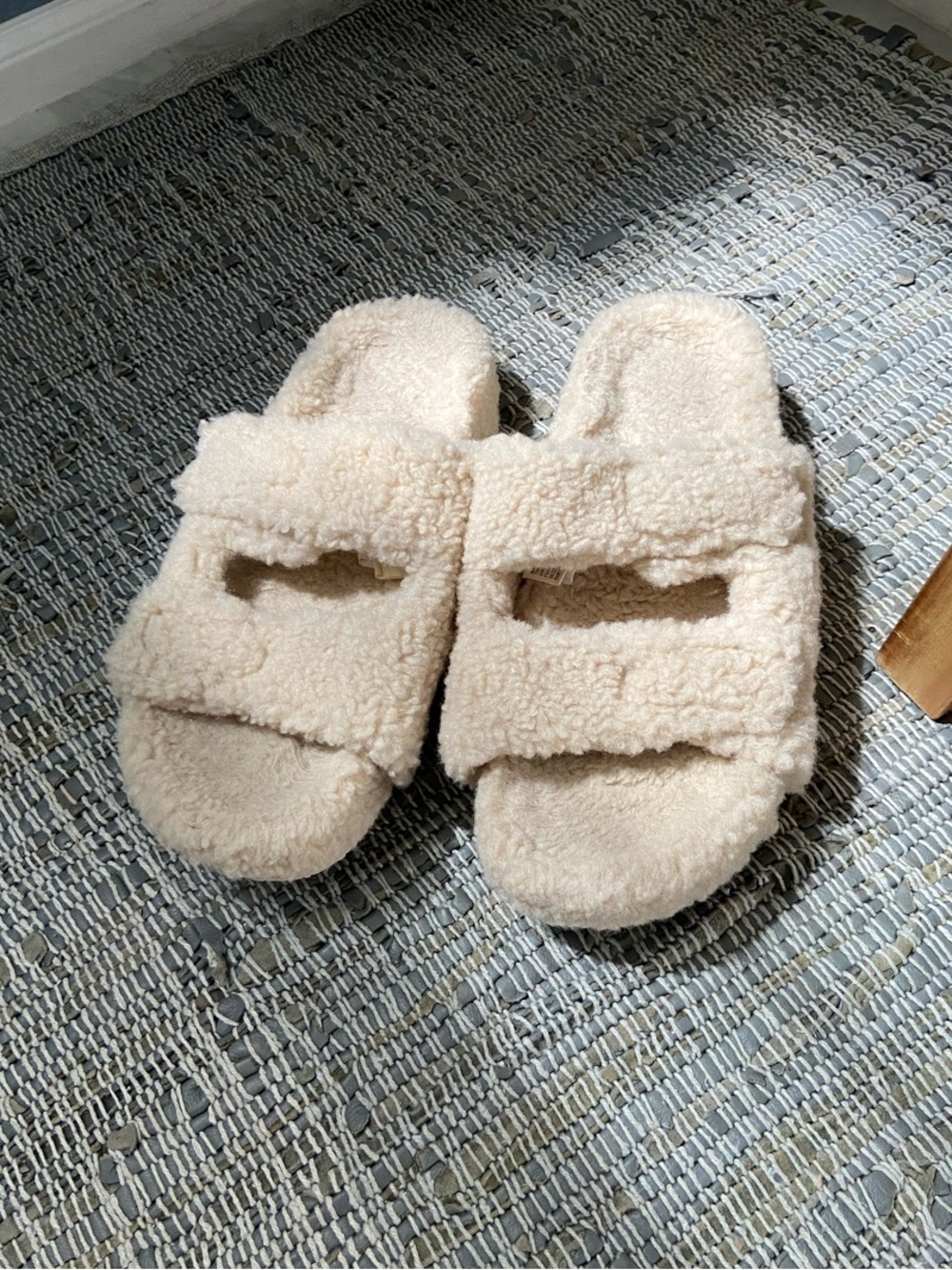 Target Women's Cream Faux-Shearling Double Strap Slide Slippers